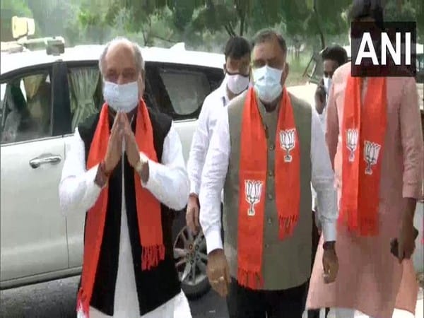 Gujarat News CM LIVE Updates: गुजरात के नए सीएम का ऐलान आज, 3 बजे बैठक